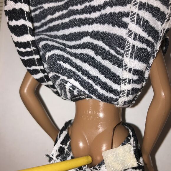 Vintage Spice Girls on Tour Doll Mel B. (Scary Spice) Preowned - Picture 7 of 7